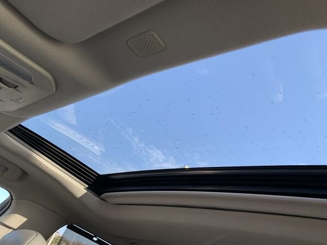 Used 2022 Toyota Highlander XLE image 30