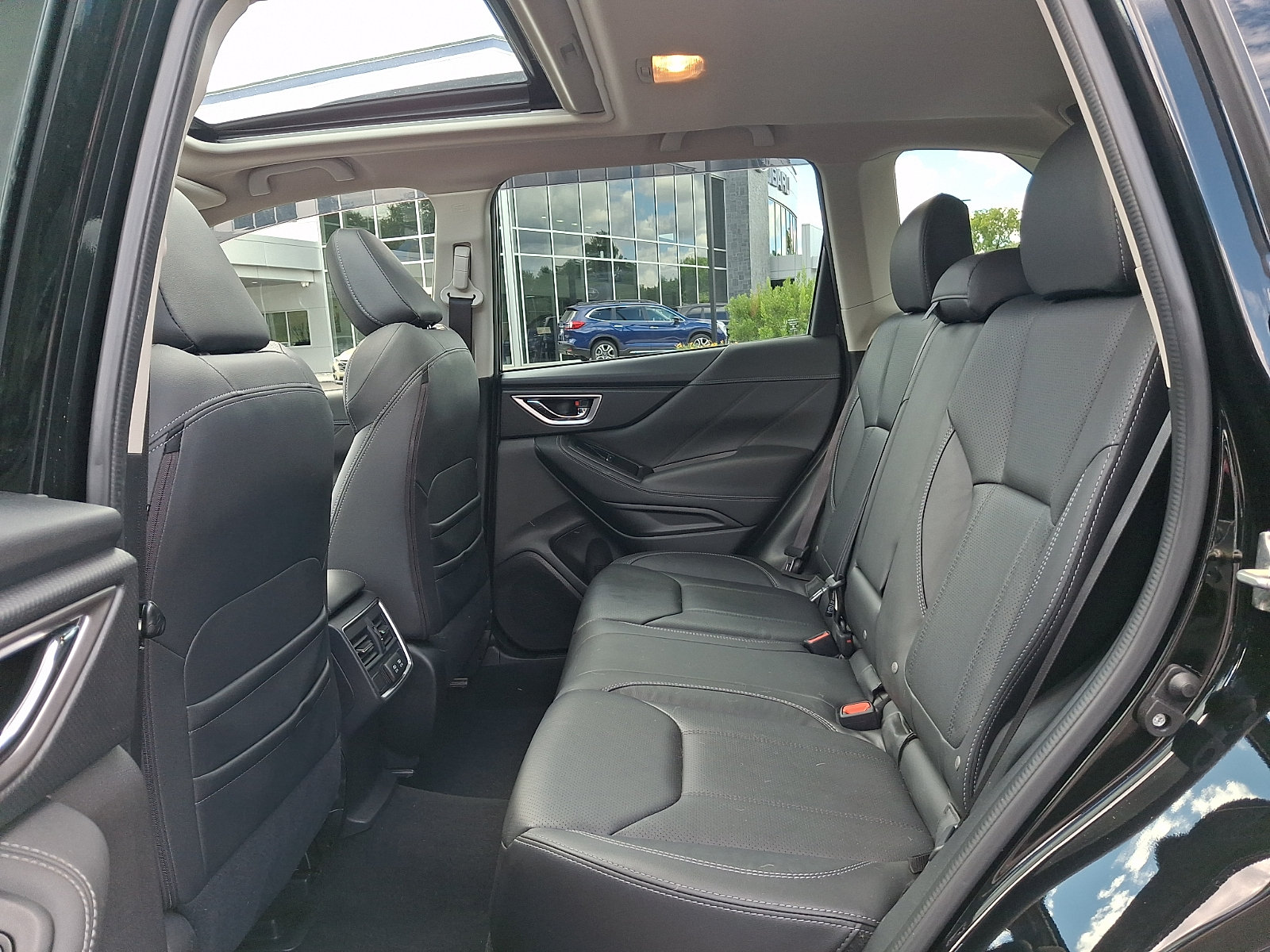 Certified 2021 Subaru Forester Limited AWD/4WD image 11