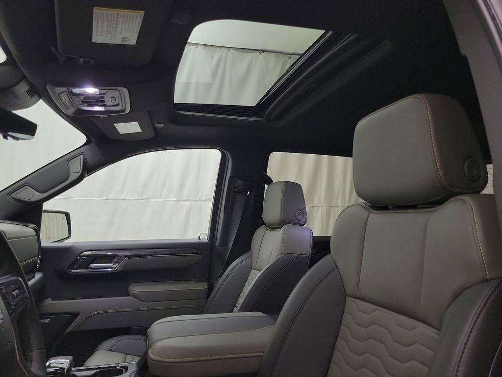 Certified 2026 Chevrolet Silverado 1500 ZR2 image 9