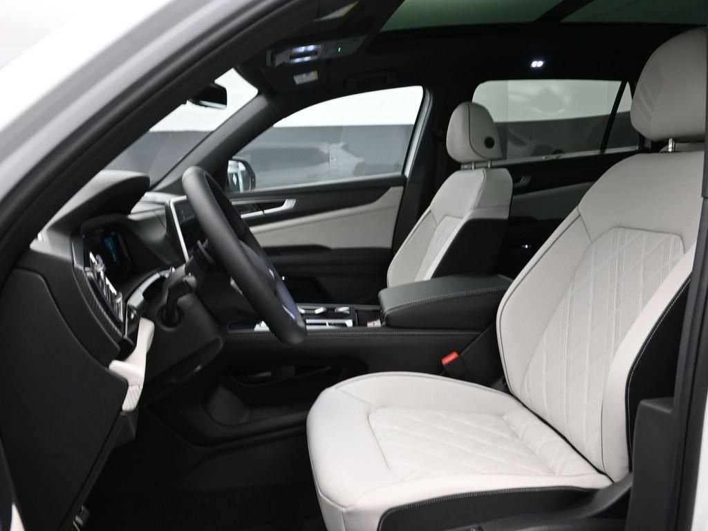 New 2026 Volkswagen Atlas Cross Sport SEL Premium R-Line image 8