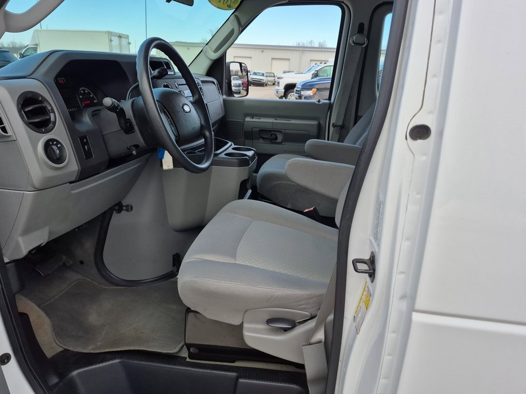 Used 2012 Ford E-350 and Econoline 350 XLT image 9