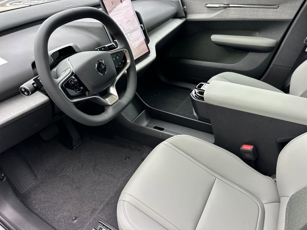 New 2026 Volvo EX30 Ultra w/ Climate Package AWD/4WD image 9