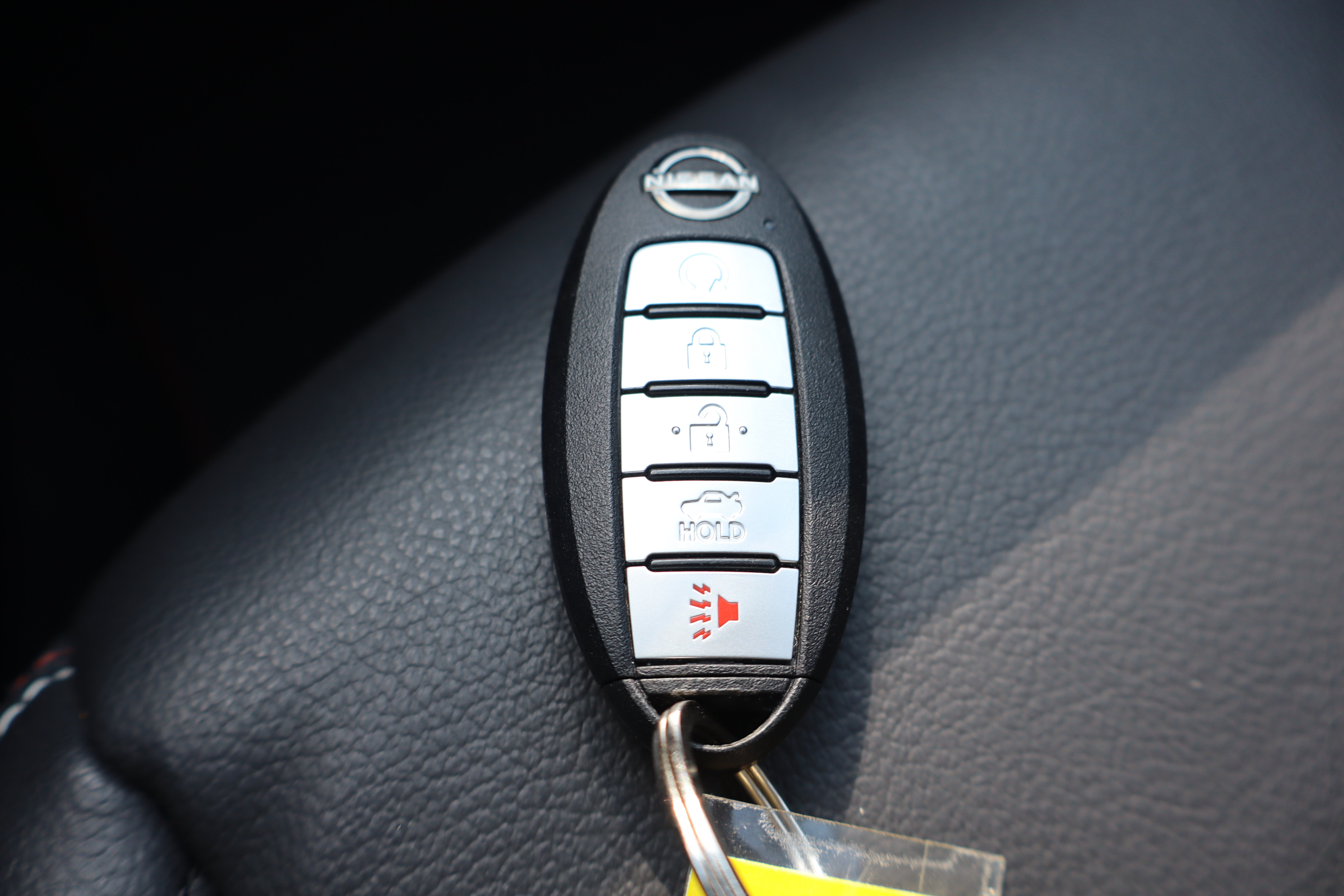 Used 2023 Nissan Altima 2.0 SR FWD image 30