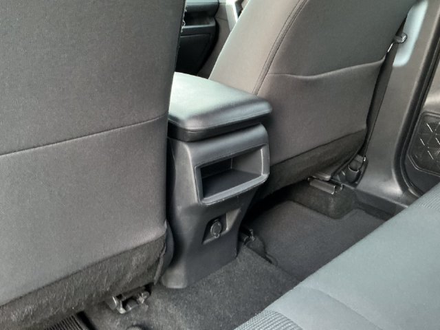 Used 2021 Toyota RAV4 LE FWD image 27