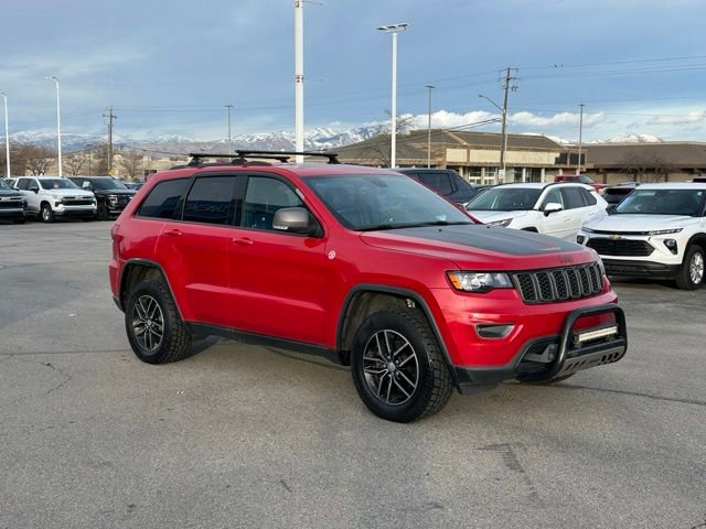 Used 2017 Jeep Grand Cherokee Trailhawk image 4