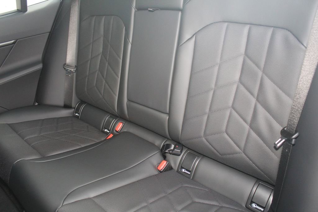 Used 2026 BMW 530i xDrive w/ Executive Package AWD/4WD image 21