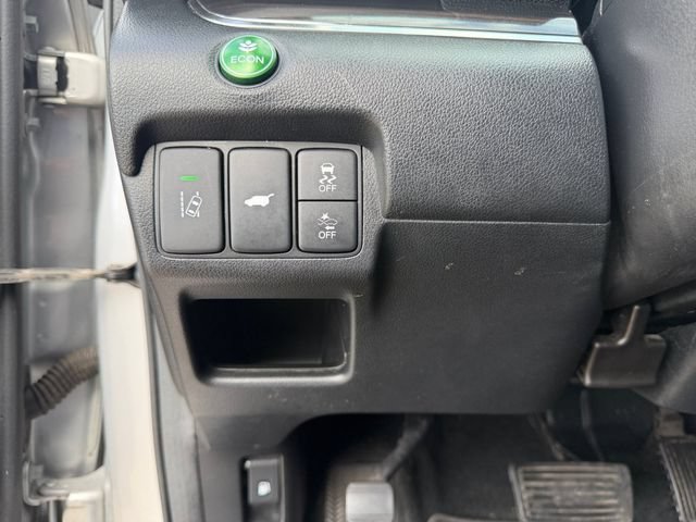 Used 2016 Honda CR-V Touring image 18