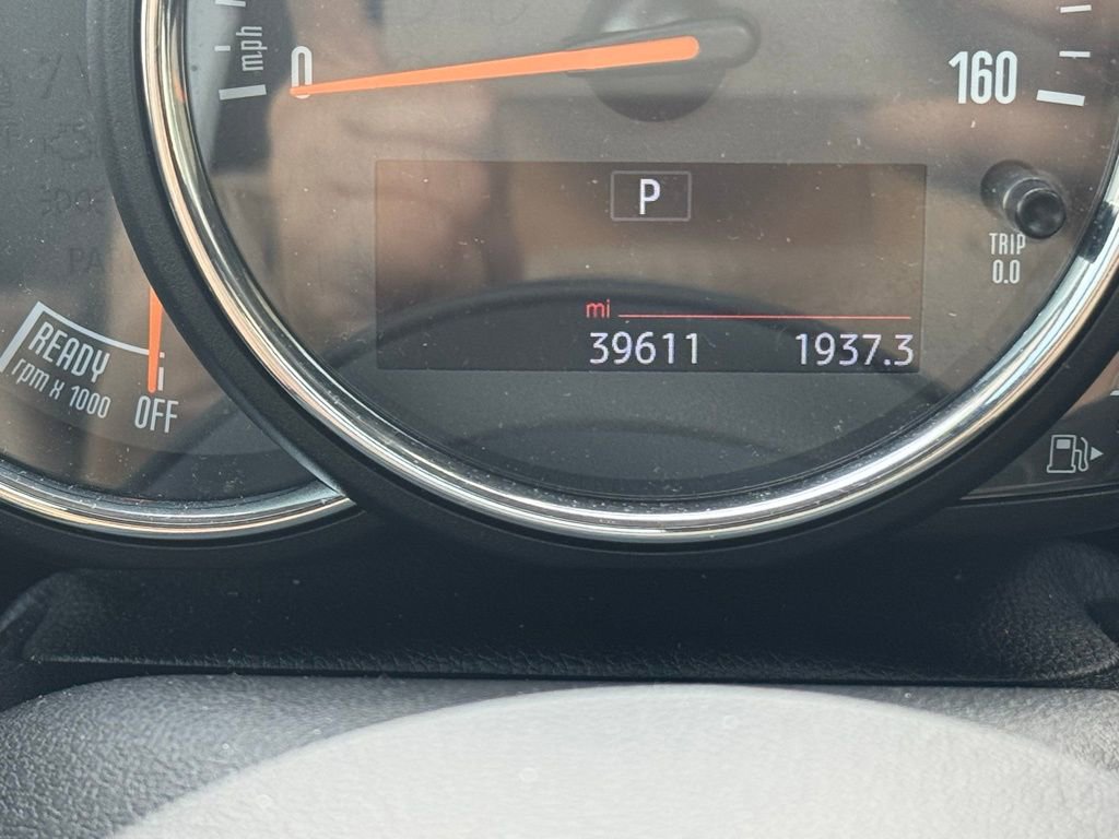 Used 2019 MINI Cooper S w/ Signature Upholstery Package image 27