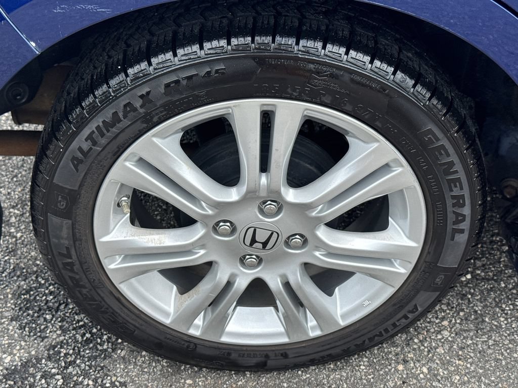 Used 2011 Honda Fit Sport image 17