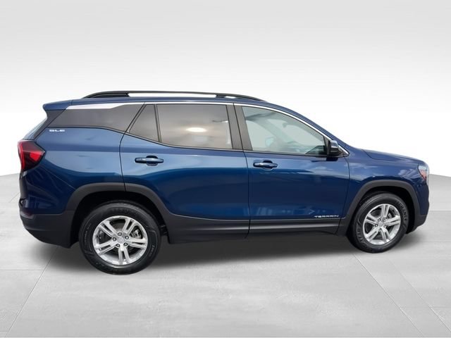 Certified 2023 GMC Terrain SLE w/ Driver Convenience Package FWD image 9