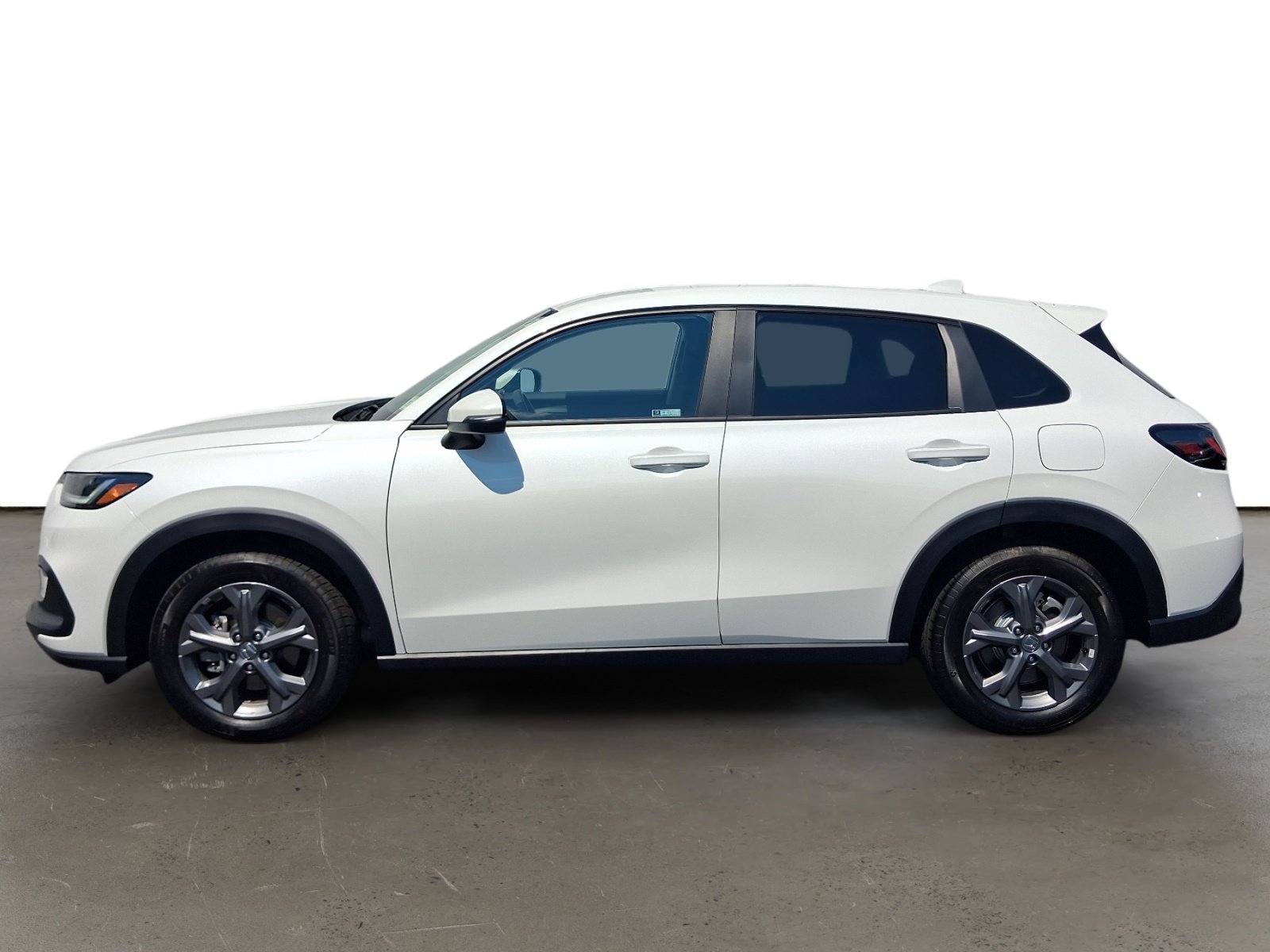 Used 2027 Honda HR-V LX image 2