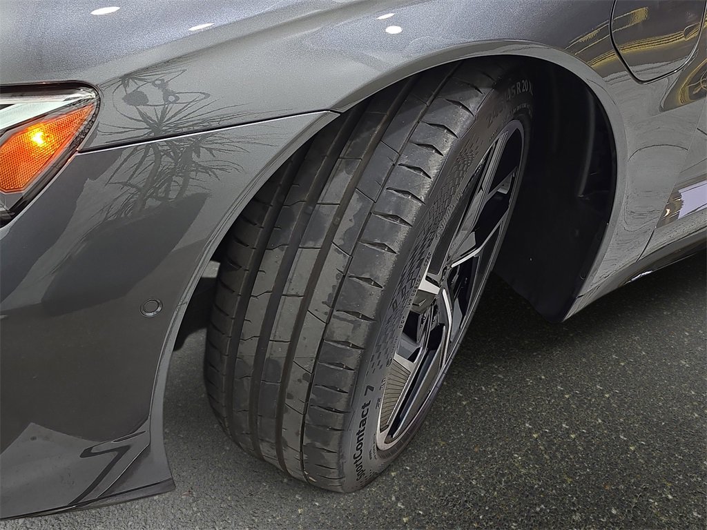 New 2025 Audi RS e-tron GT performance image 32