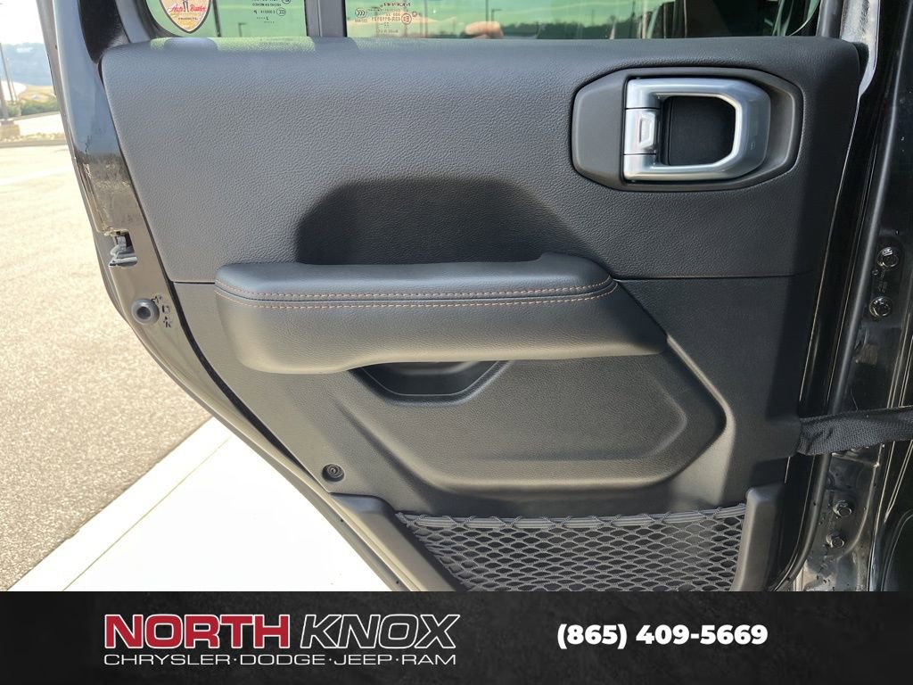 Used 2023 Jeep Wrangler Rubicon 392 w/ Trailer Tow Package image 15