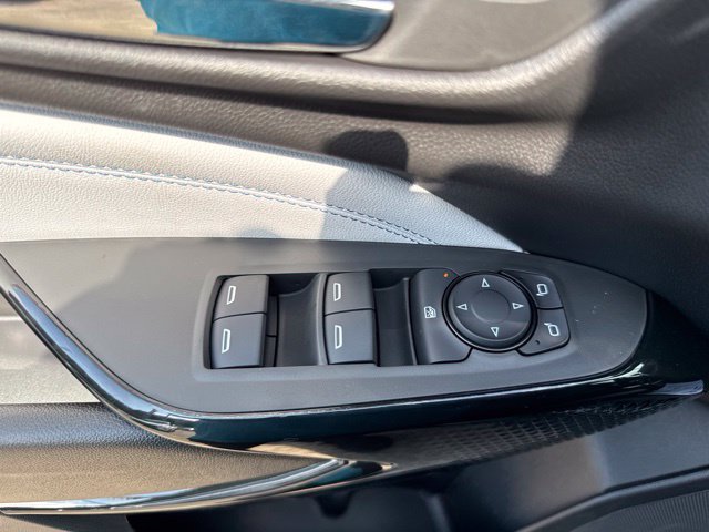 New 2026 Chevrolet Trax LT w/ Sunroof Package FWD image 9