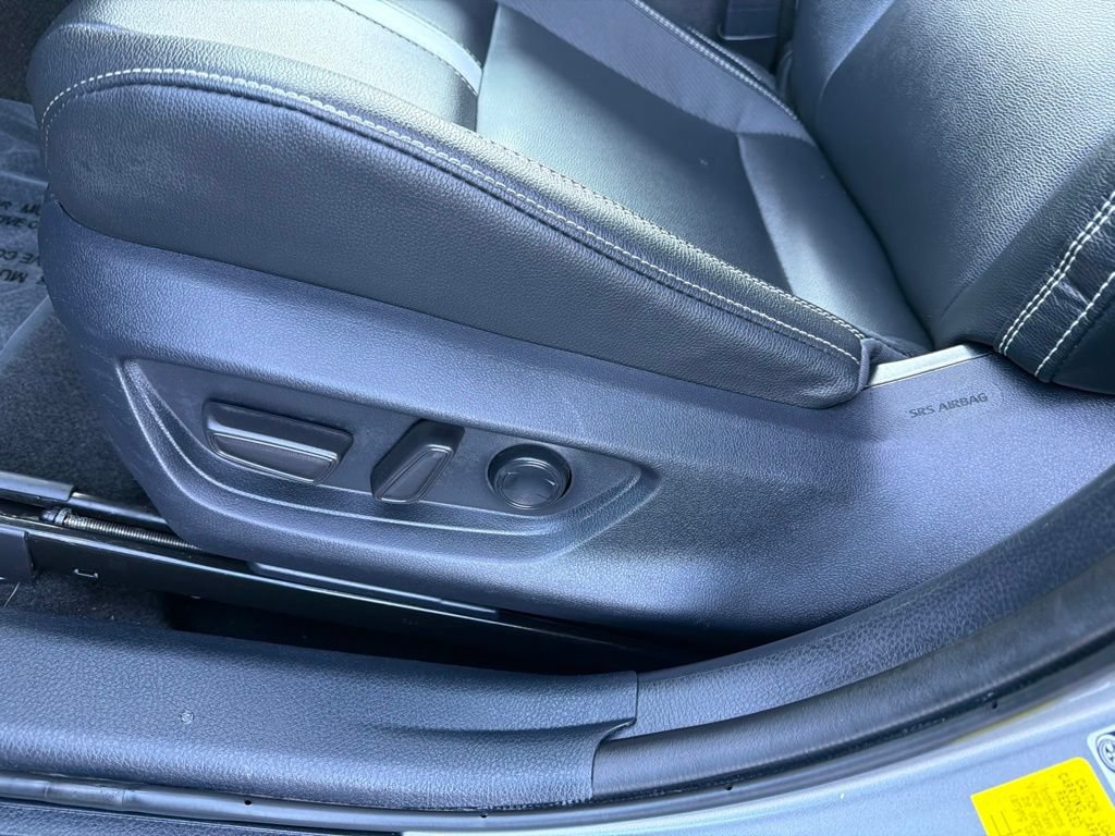 Used 2025 Toyota Camry SE FWD image 23