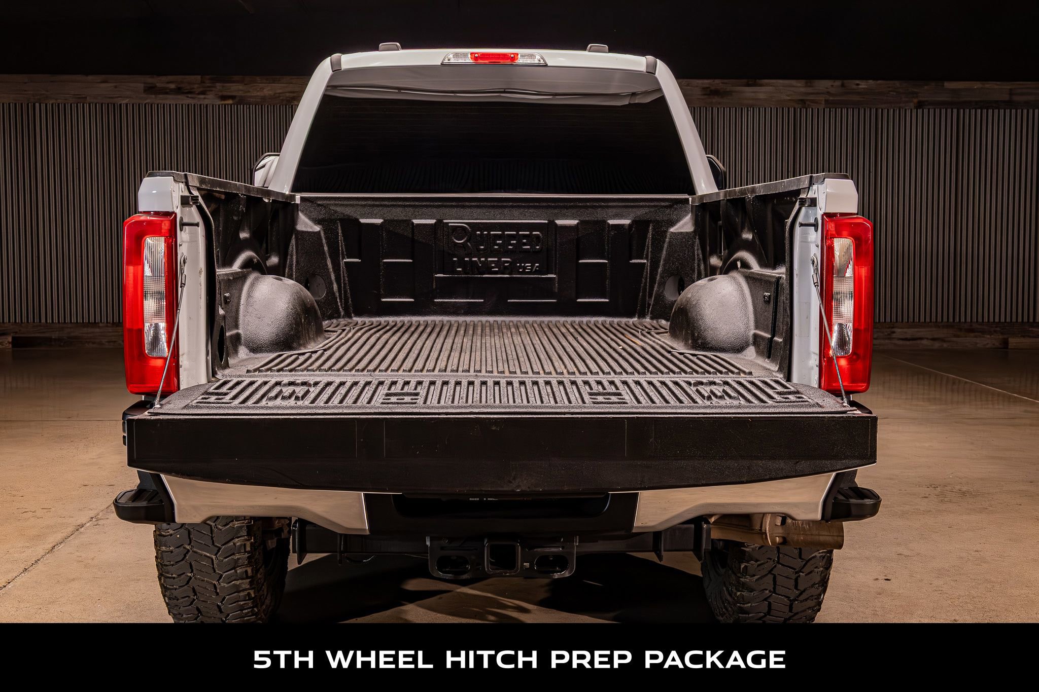 Used 2023 Ford F350 XLT image 8