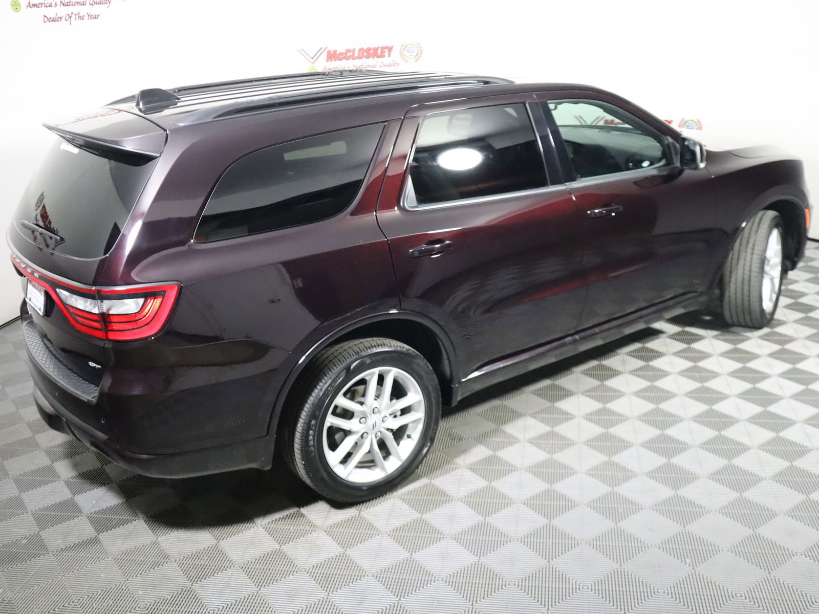 Used 2025 Dodge Durango GT image 4