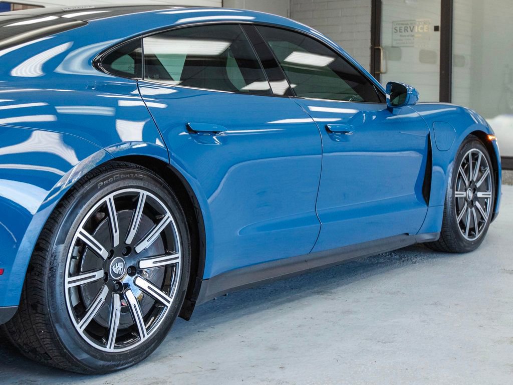 Used 2022 Porsche Taycan 4S image 43