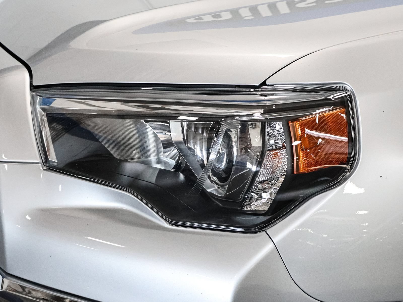 Used 2024 Toyota 4Runner Limited AWD/4WD image 15