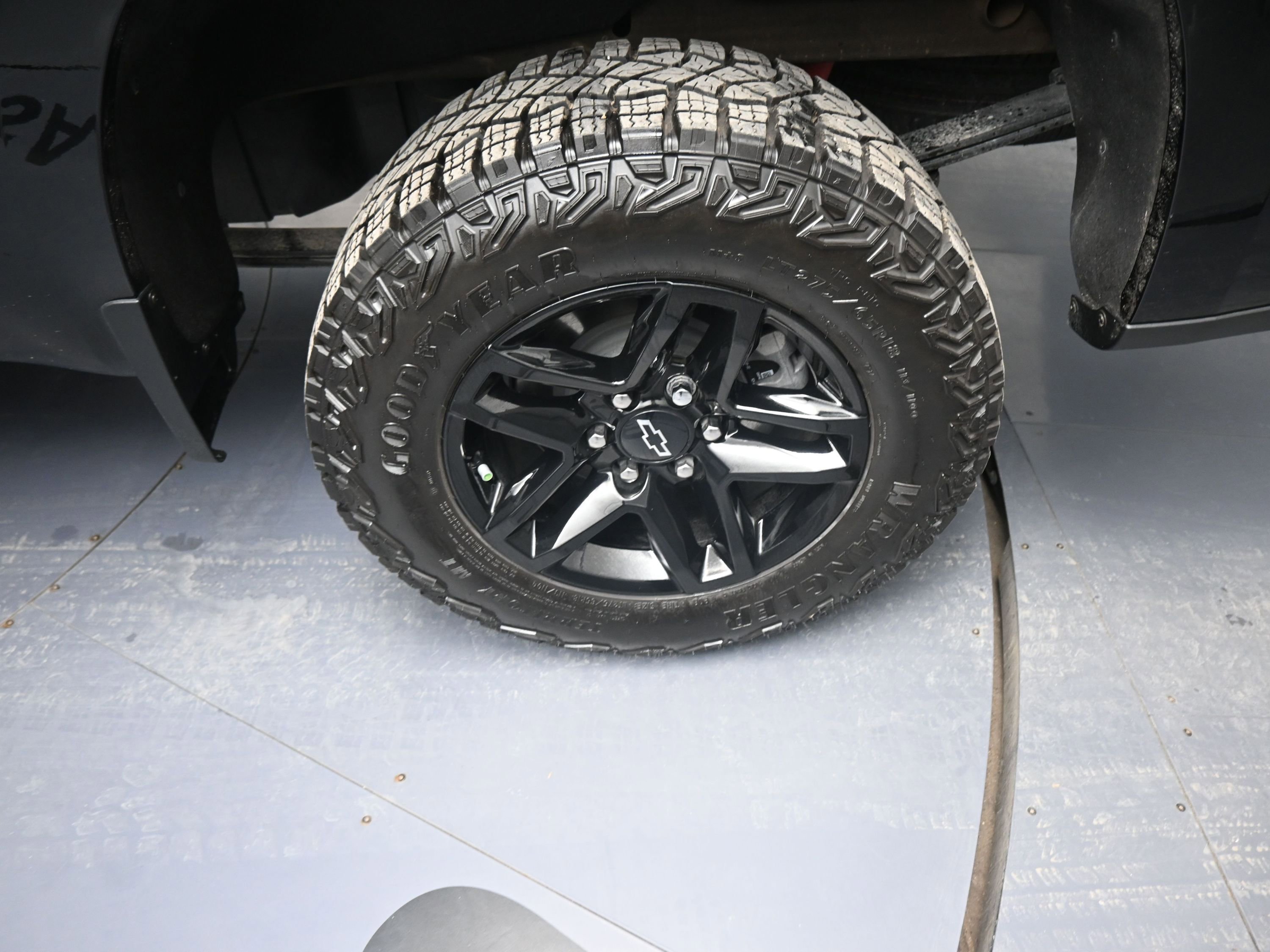 Certified 2025 Chevrolet Silverado 1500 Custom Trail Boss image 18