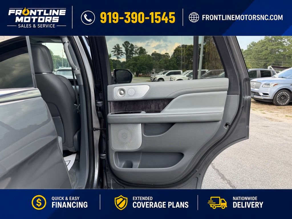 Used 2021 Lincoln Navigator Reserve w/ Luxury Package AWD/4WD image 13