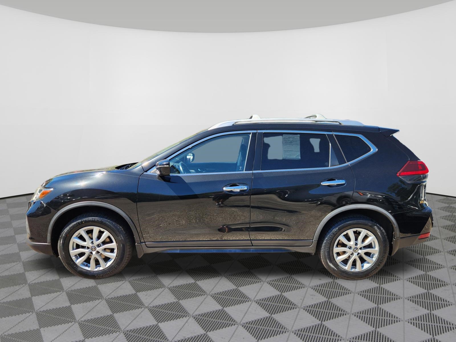 Certified 2020 Nissan Rogue SV AWD/4WD image 5