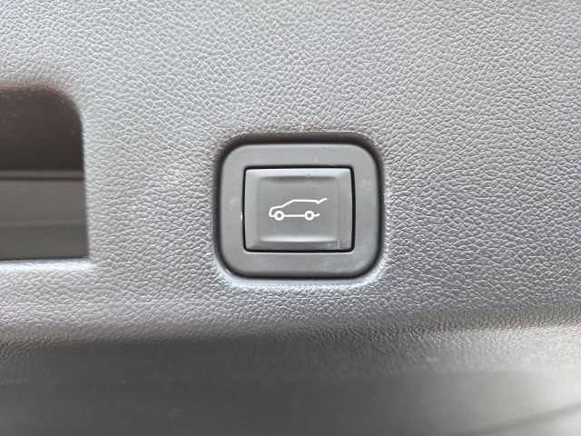 Used 2024 GMC Acadia Elevation w/ Trailering Package image 47