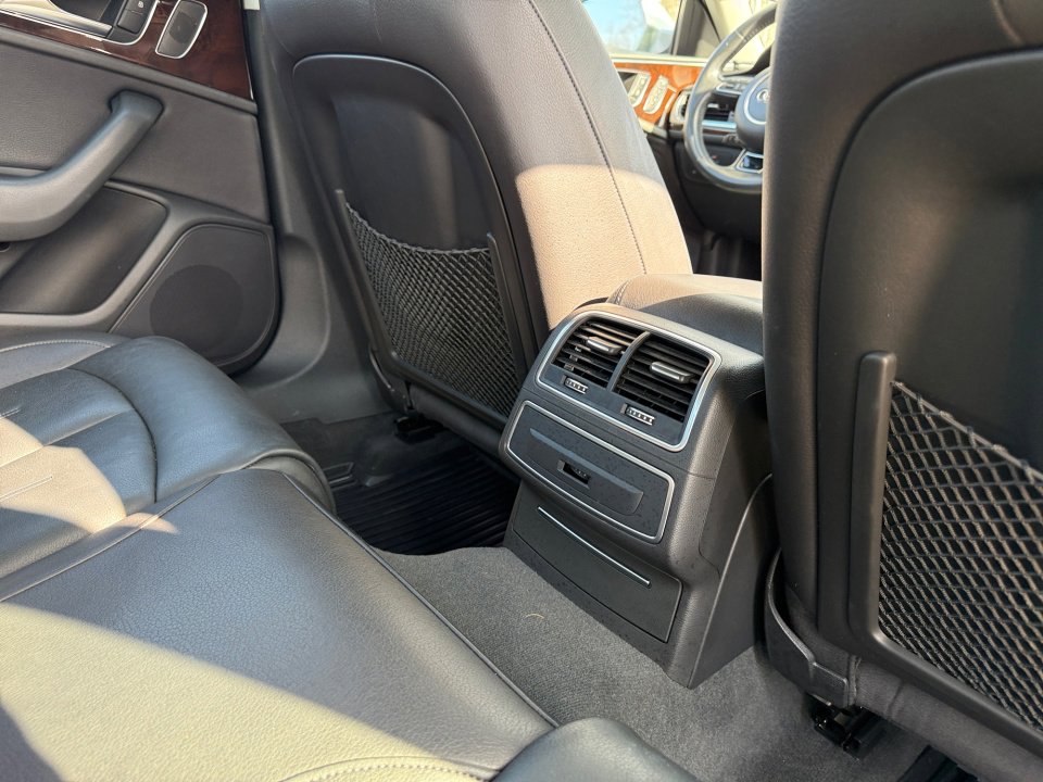 Used 2018 Audi A6 2.0T Premium image 29
