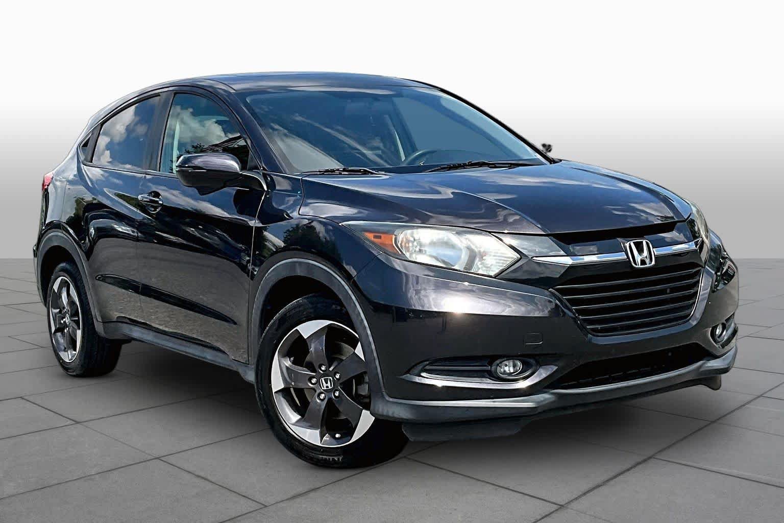 Used 2018 Honda HR-V EX image 3