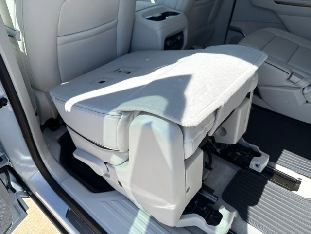New 2026 Buick Enclave Avenir w/ Super Cruise Package AWD/4WD image 36