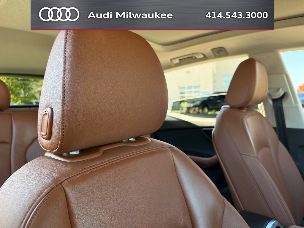 Used 2023 Audi Q8 Premium w/ Convenience Package AWD/4WD image 14