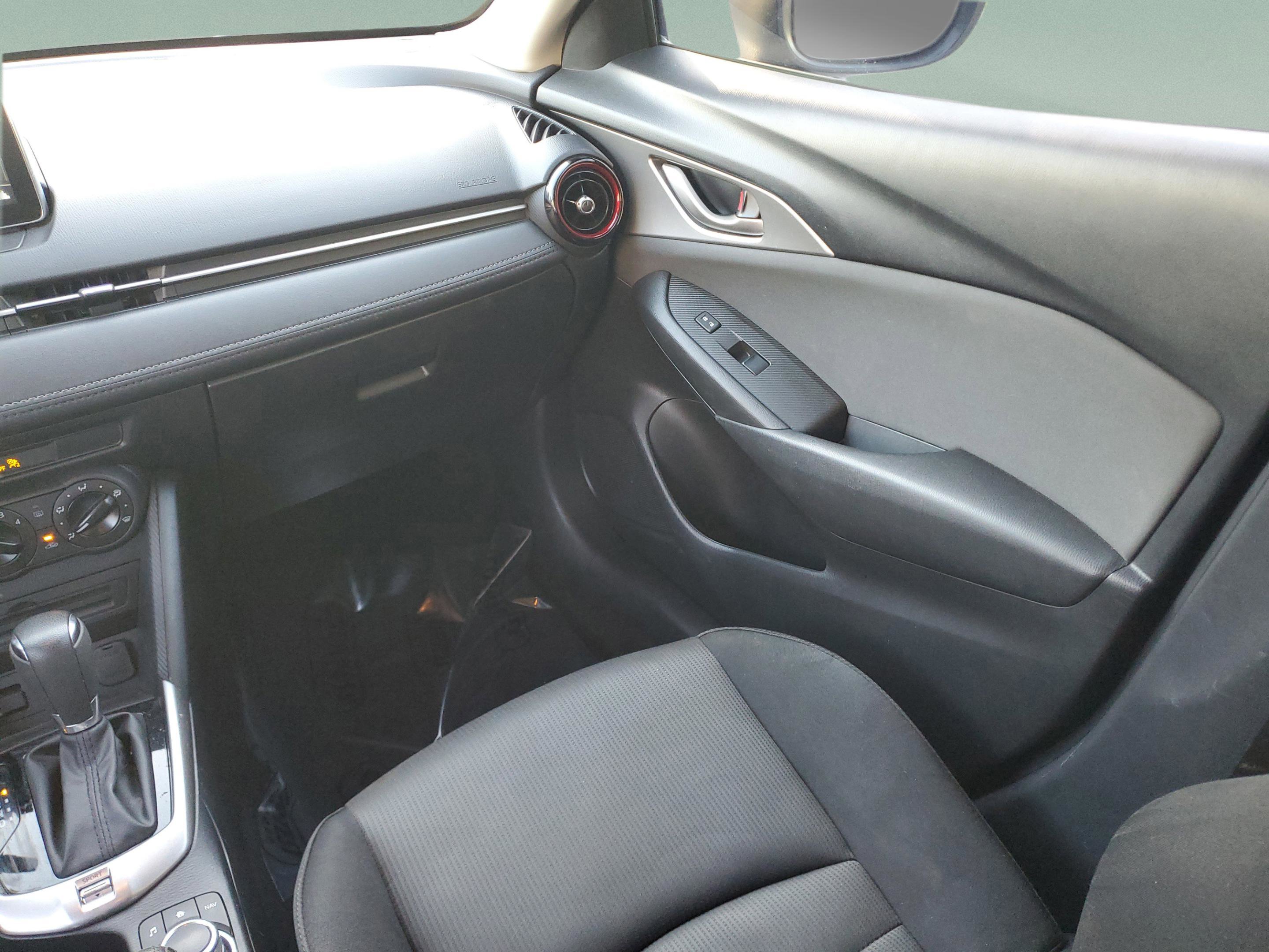 Used 2017 MAZDA CX-3 Sport image 15