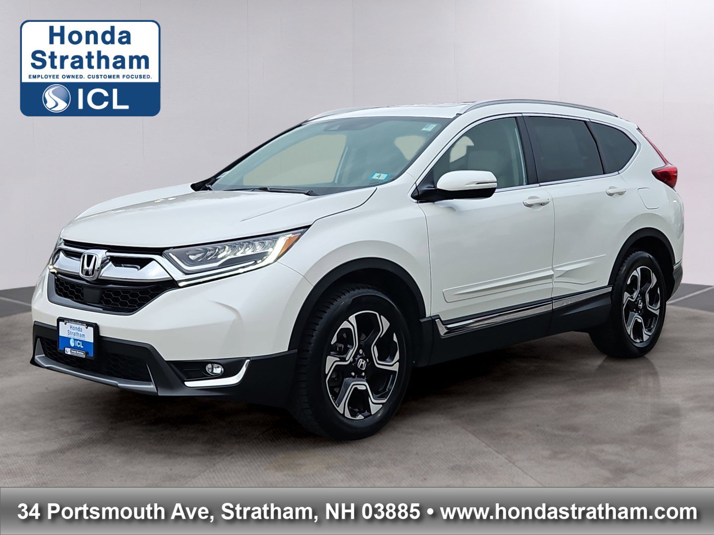 Used 2018 Honda CR-V Touring image 1