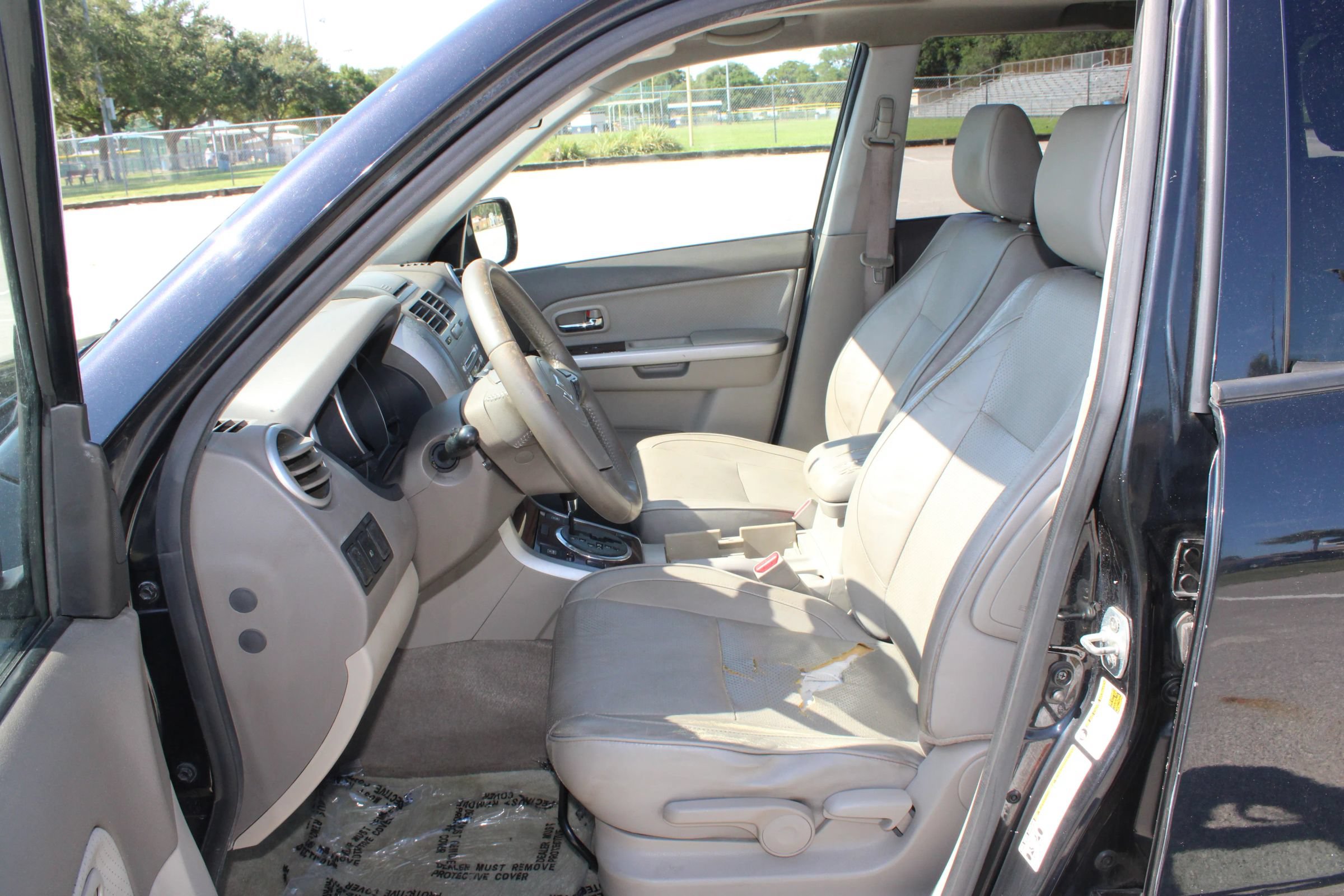 Used 2012 Suzuki Grand Vitara Limited AWD/4WD image 8