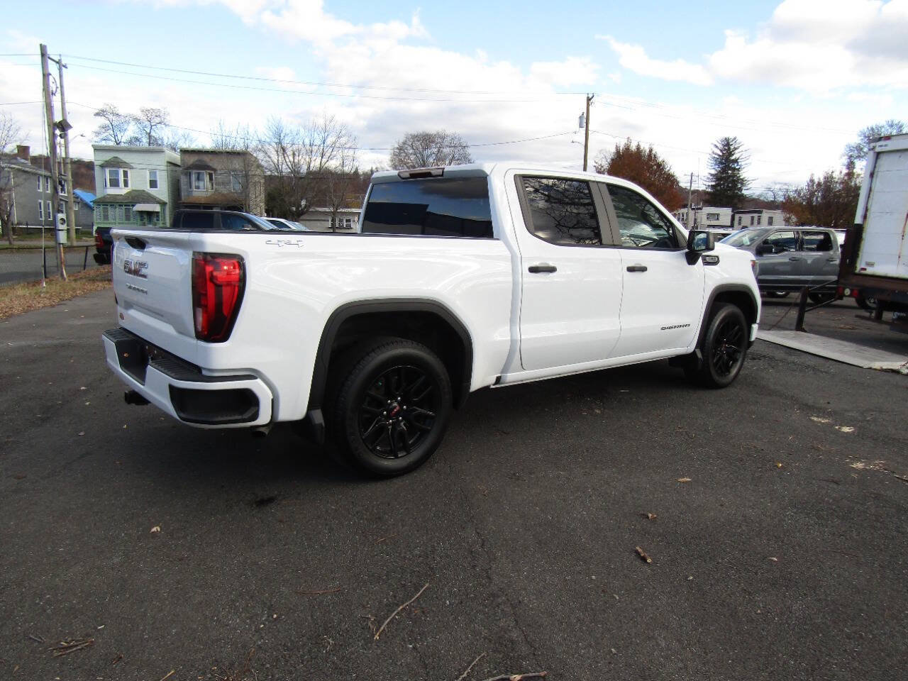 Used 2024 GMC Sierra 1500 Pro w/ Graphite Edition AWD/4WD image 46
