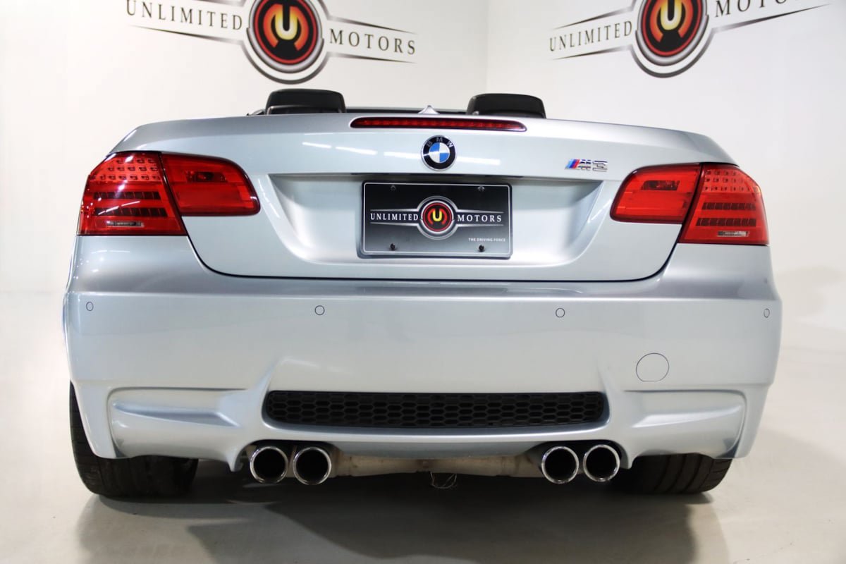 Used 2011 BMW M3 Convertible RWD image 34