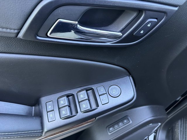 Used 2018 Chevrolet Tahoe LT w/ RST Edition RWD image 9