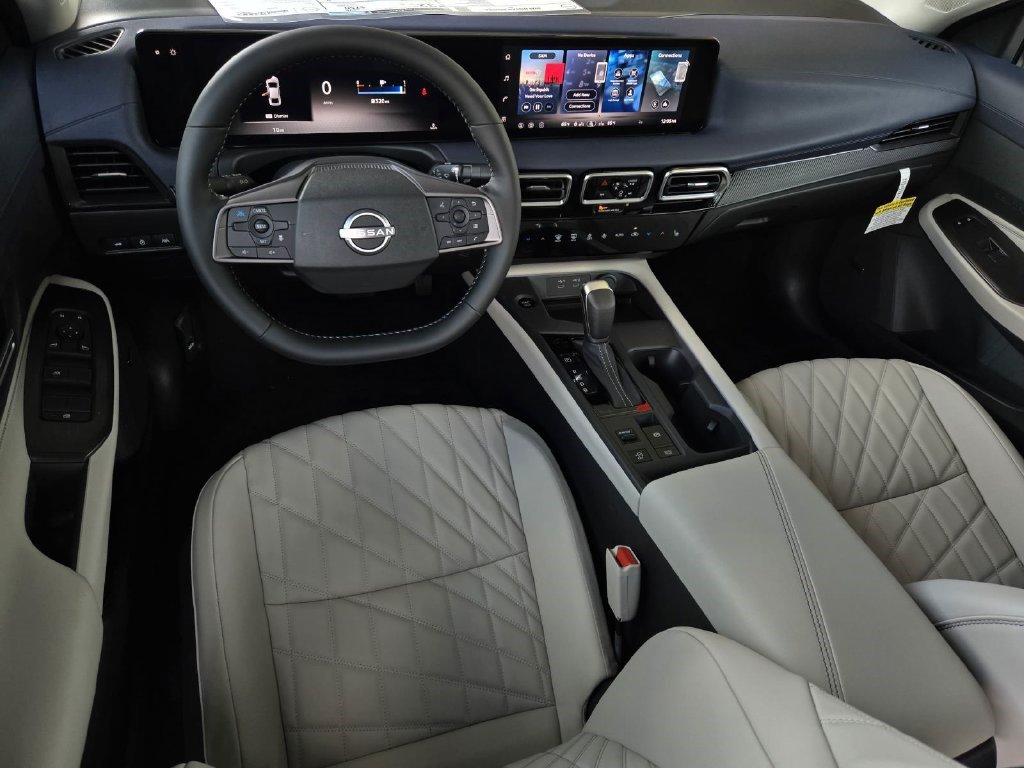 New 2026 Nissan Sentra SL w/ Floor Mat Package FWD image 16
