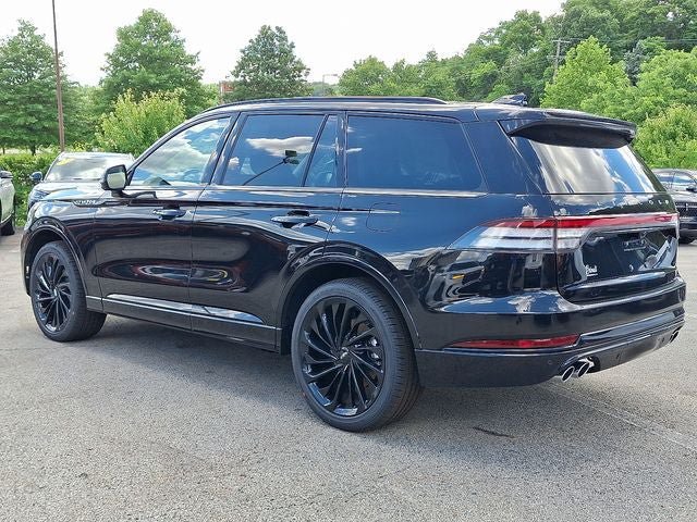 New 2026 Lincoln Aviator Reserve AWD/4WD image 3