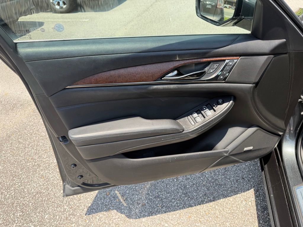 Used 2018 Cadillac CTS Luxury RWD image 13