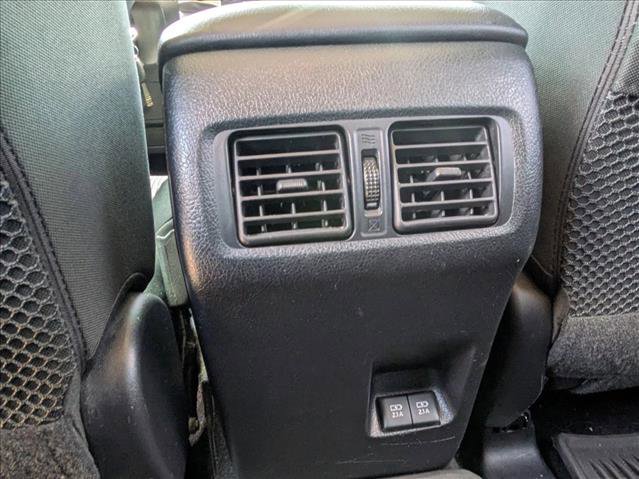 Used 2020 Toyota 4Runner SR5 AWD/4WD image 17