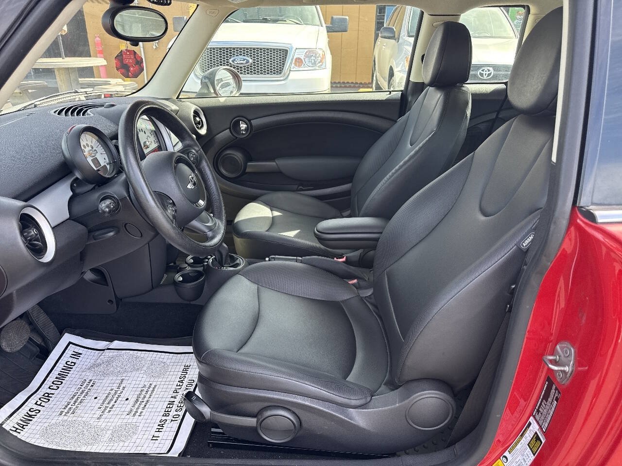 Used 2014 MINI Cooper Clubman FWD image 12
