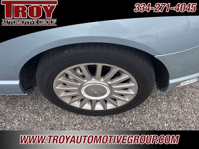 Used 2004 Ford Thunderbird image 16