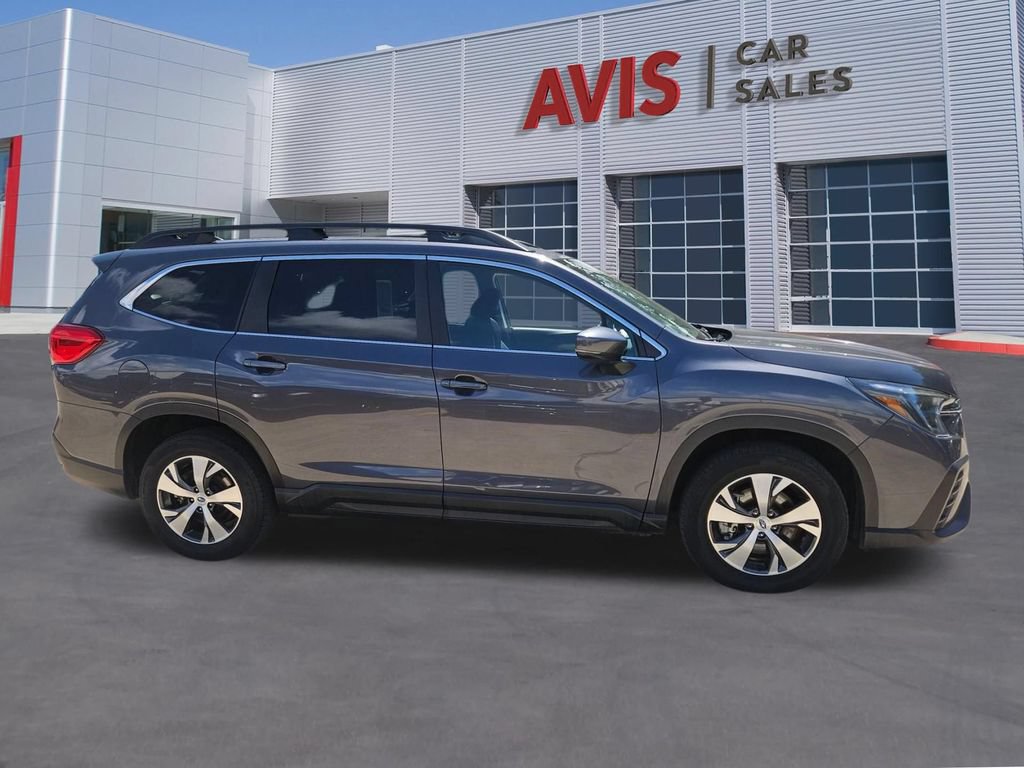 Used 2025 Subaru Ascent Premium AWD/4WD image 7