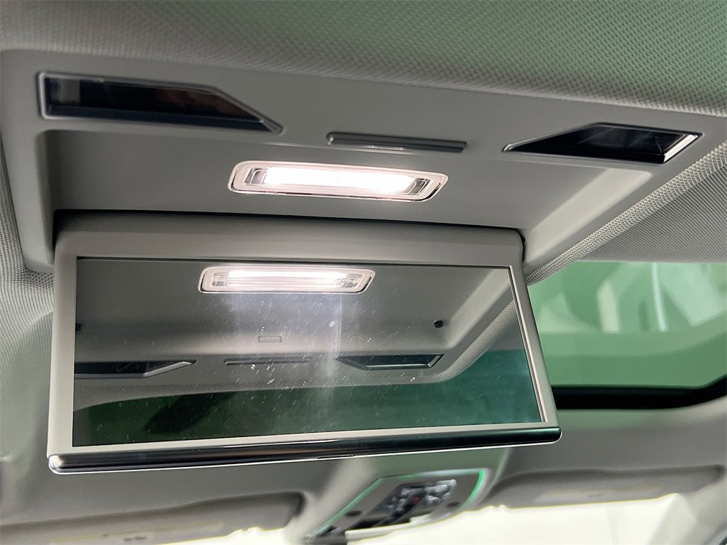 Used 2022 Audi A8 L 3.0T w/ Executive Package image 27