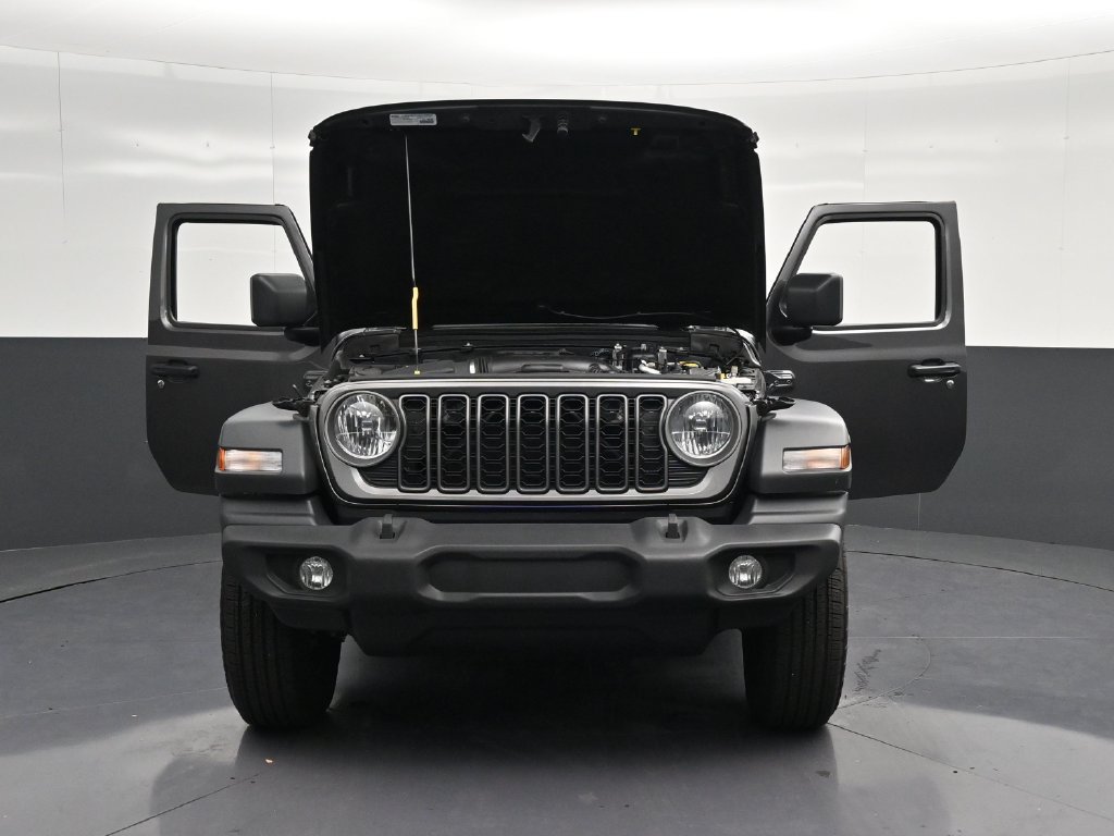 Used 2026 Jeep Wrangler Sport AWD/4WD image 26