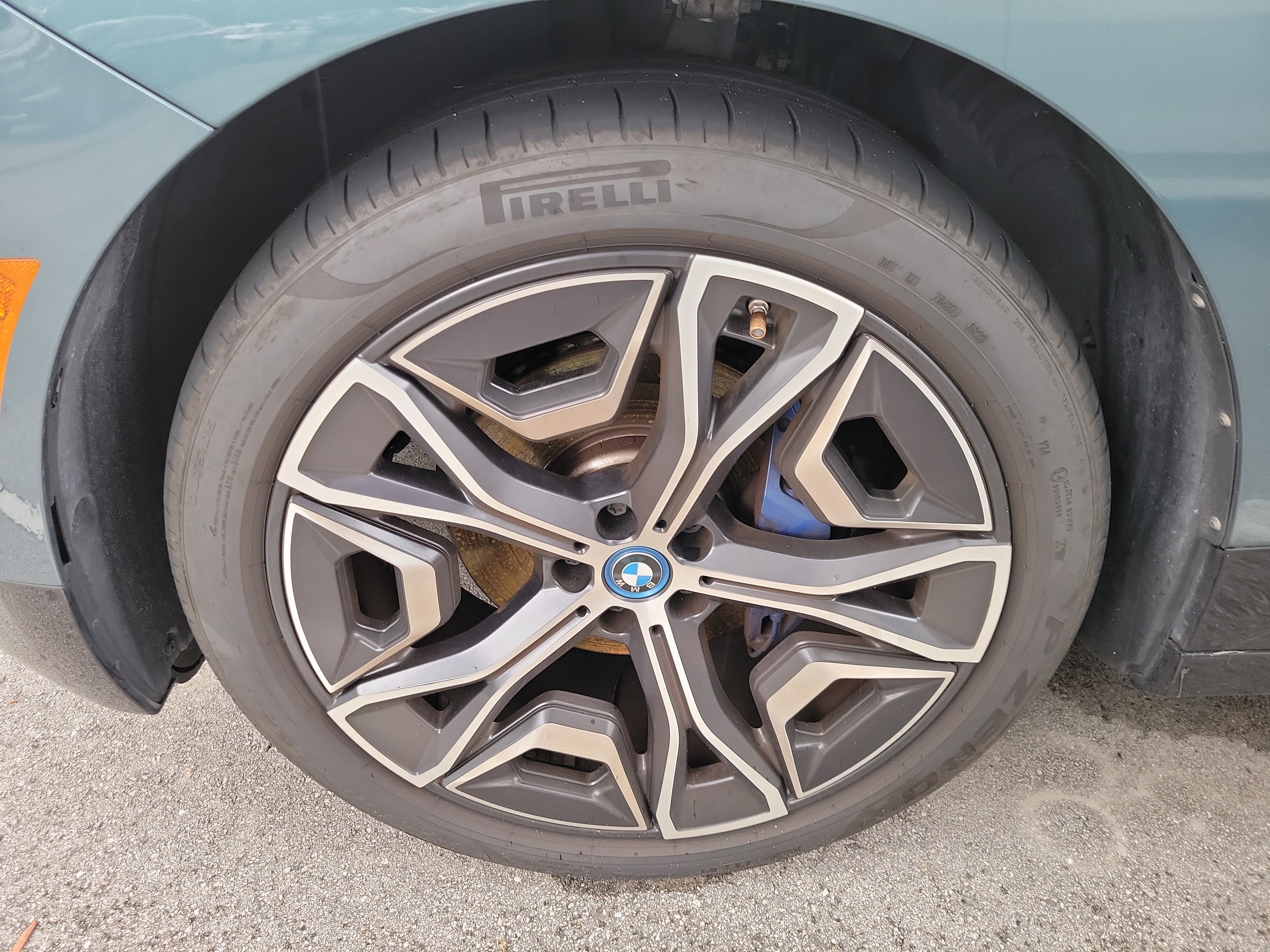 Certified 2024 BMW iX M60 AWD/4WD image 5