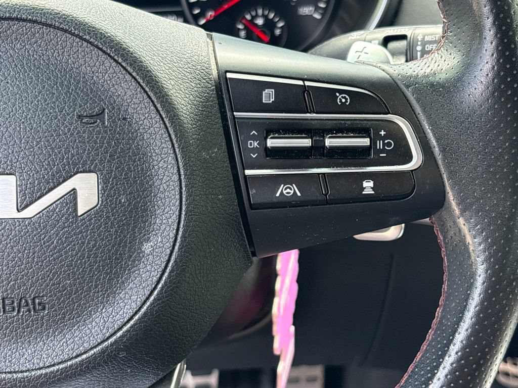 Used 2022 Kia Stinger GT2 w/ Red Interior Color Package RWD image 20