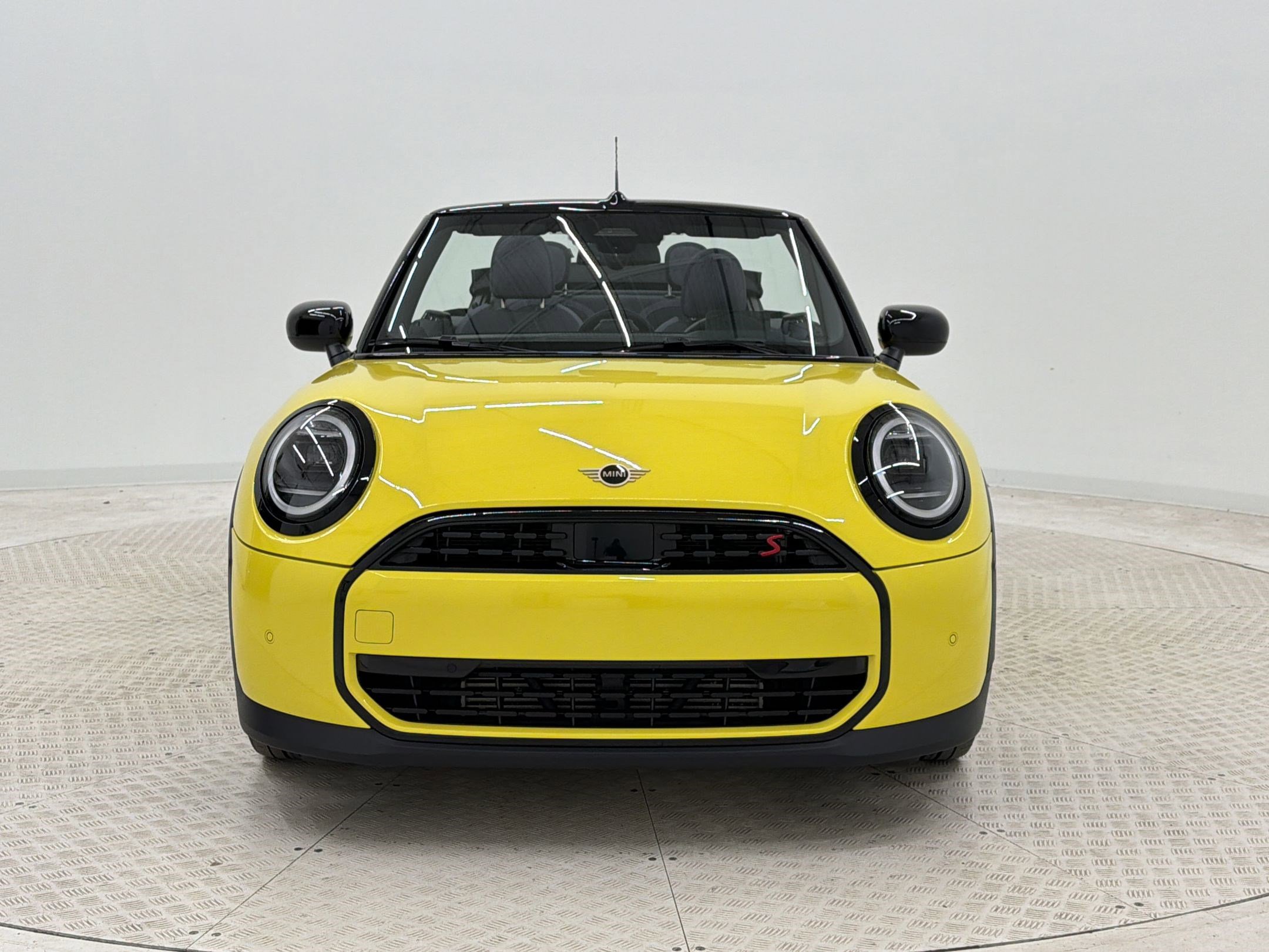 Certified 2025 MINI Cooper S image 6