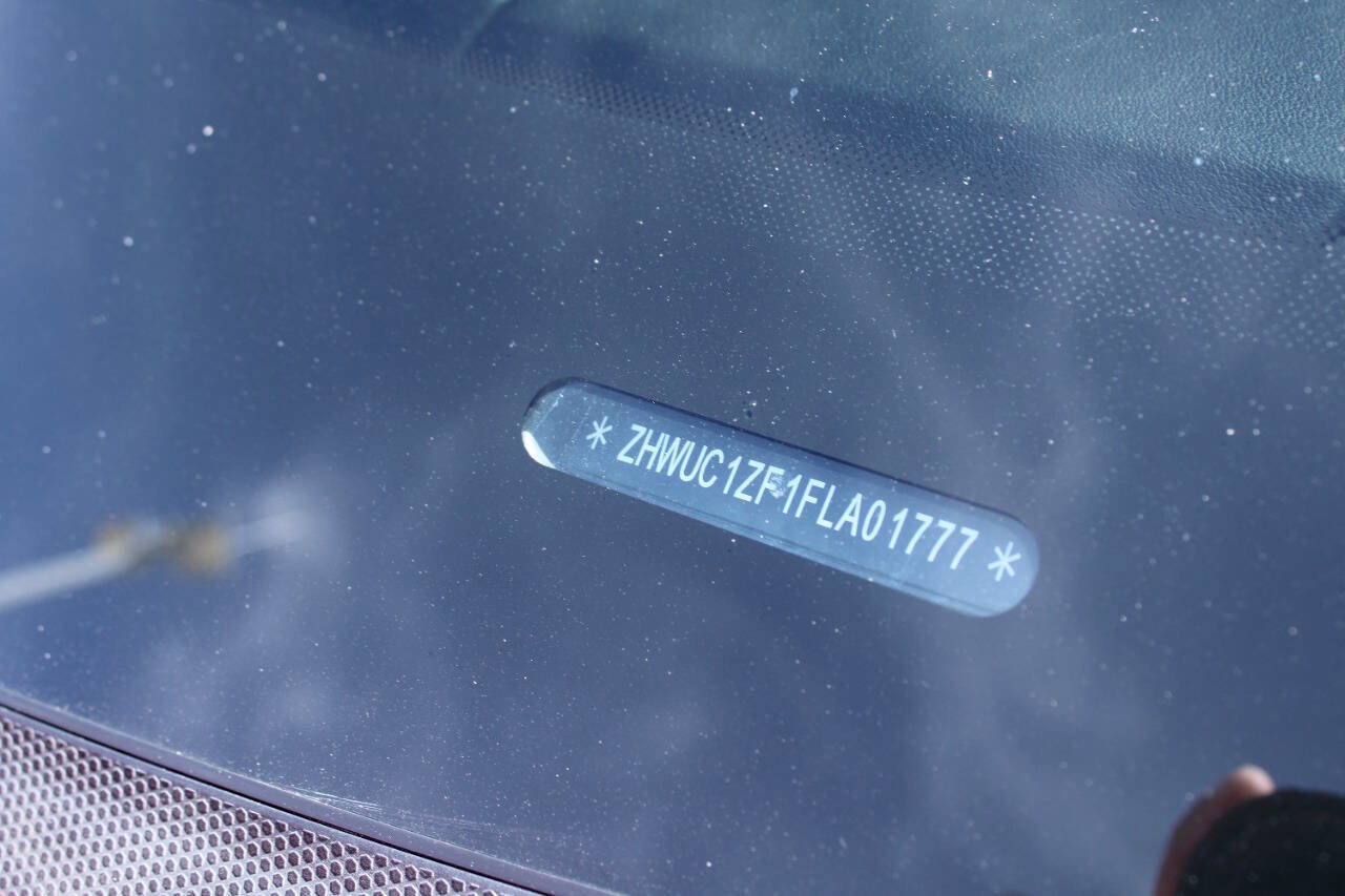 Used 2015 Lamborghini Huracan LP 610-4 image 30